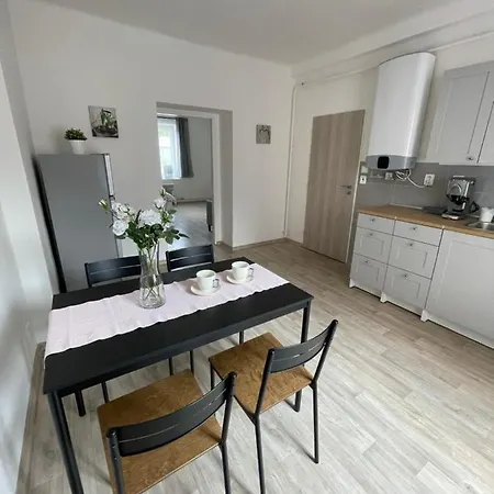 Apartament Fifejdy, Ostrava, Centrum *